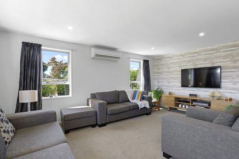 Photo of property in 2 Zenith Place, Hei Hei, Christchurch, 8042