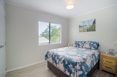 Photo of property in 6a Garton Drive, Massey, Auckland, 0614