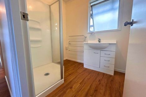 Photo of property in 53 Helena Street, Massey, Auckland, 0614