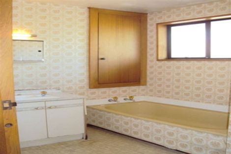 Photo of property in 92 Estuary Road, South New Brighton, Christchurch, 8062