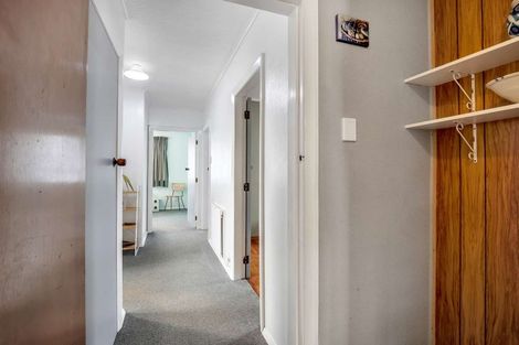 Photo of property in 7 Churchill Crescent, Tawhero, Whanganui, 4501