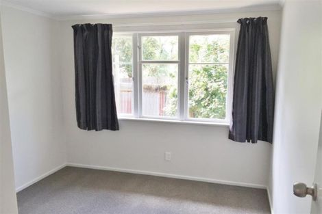 Photo of property in 72 Mckenzie Road, Mangere Bridge, Auckland, 2022