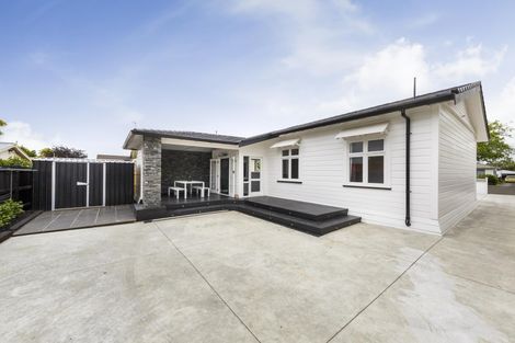 Photo of property in 40 Florence Avenue, Palmerston North, 4414