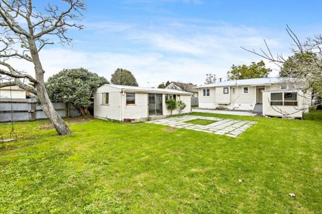 Photo of property in 1 Healy Road, Manurewa, Auckland, 2102