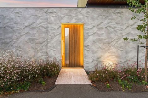 Photo of property in 66 Fendalton Road, Fendalton, Christchurch, 8014