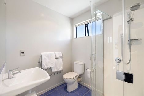 Photo of property in 74 Kings Drive, Wanaka, 9305