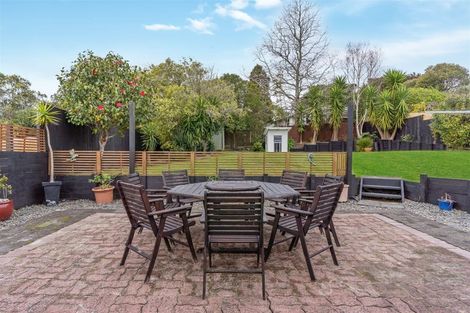 Photo of property in 62 Hellyers Street, Birkdale, Auckland, 0626