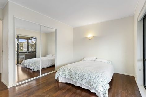 Photo of property in 1/80 Clydesdale Avenue, Somerville, Auckland, 2014