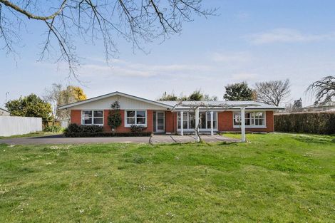 Photo of property in 38 Queen Street, Cambridge, 3434