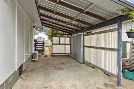 Photo of property in 36 Makarini Street, Paraparaumu, 5032