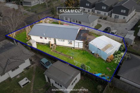 Photo of property in 4 Stoll Place, Clendon Park, Auckland, 2103