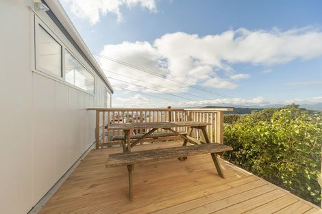 Photo of property in 58 Mortimer Terrace, Brooklyn, Wellington, 6021