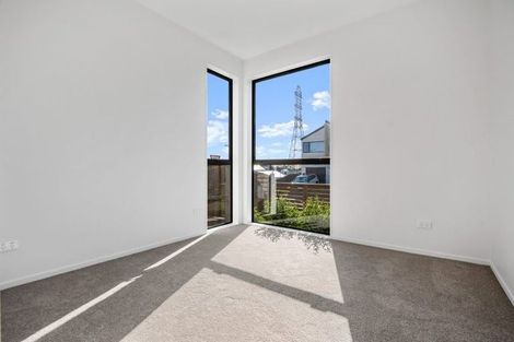 Photo of property in 63 Horokaka Street, Massey, Auckland, 0614