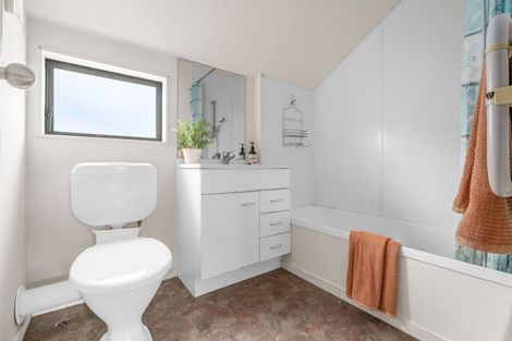 Photo of property in 14c Jones Crescent, Melville, Hamilton, 3206