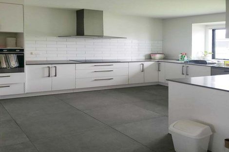 Photo of property in 9 Weri Road, Karaka, Papakura, 2113