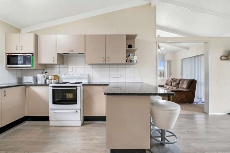 Photo of property in 23 Tania Crescent, Western Heights, Rotorua, 3015