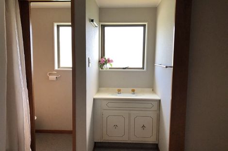 Photo of property in 25- 27 Palmerston Street, Greymouth, 7805