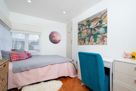 Photo of property in 74 Forest Hill Road, Henderson, Auckland, 0612