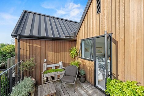 Photo of property in 15b Cheltenham Street, Merivale, Christchurch, 8014