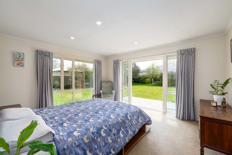 Photo of property in 8 Napoleon Close, Harewood, Christchurch, 8051