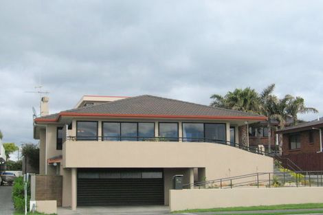 Photo of property in 2/134 Marine Parade, Mount Maunganui, 3116