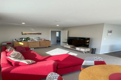 Photo of property in 1/32 Edward Avenue, Edgeware, Christchurch, 8013