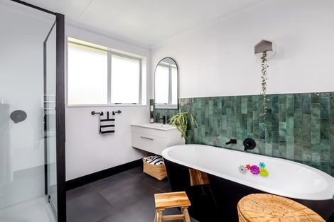 Photo of property in 38b Mcmaster Street, Greytown, 5712