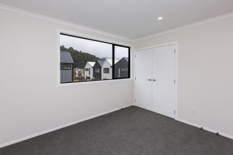 Photo of property in 2 Raeble Walkington Lane, Wallaceville, Upper Hutt, 5018