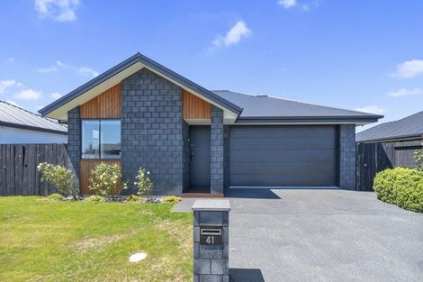 Photo of property in 41 Selfe Crescent, Burwood, Christchurch, 8083