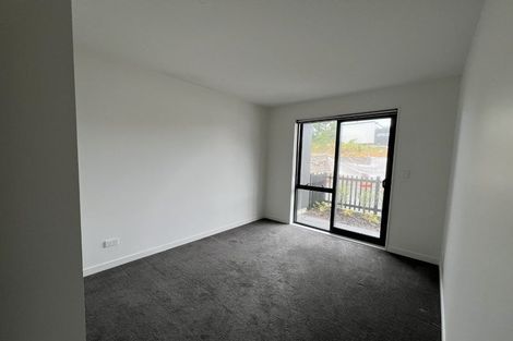 Photo of property in 30 Monstedt Terrace, Windsor Park, Auckland, 0632