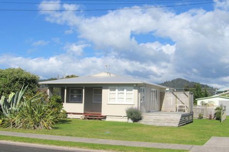 Photo of property in 607a Ocean Road, Whangamata, 3620