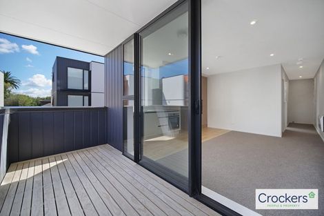 Photo of property in 9/10 Treasure Lane, Te Atatu South, Auckland, 0610