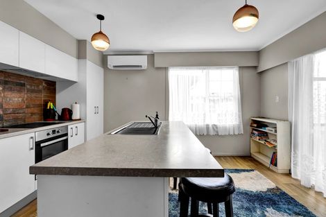 Photo of property in 67 Barrett Street, Westown, New Plymouth, 4310