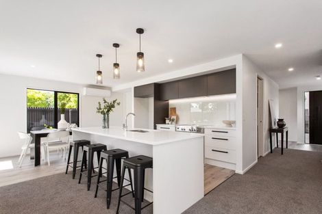 Photo of property in 92b Memorial Avenue, Ilam, Christchurch, 8053