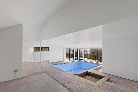 Photo of property in 24 Nehru Place, Cashmere, Christchurch, 8022