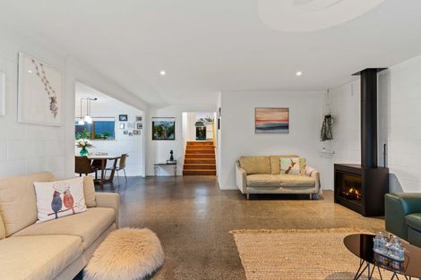 Photo of property in 105 Blane Place, Whangamata, 3620
