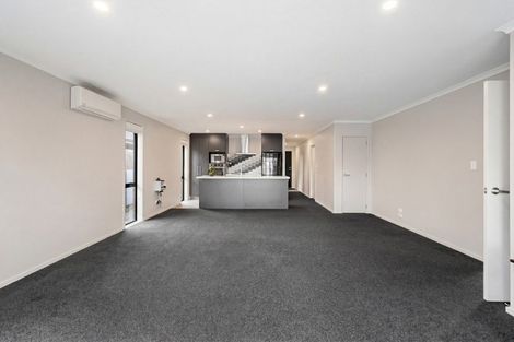 Photo of property in 36 Komata Crescent, Papamoa Beach, Papamoa, 3118