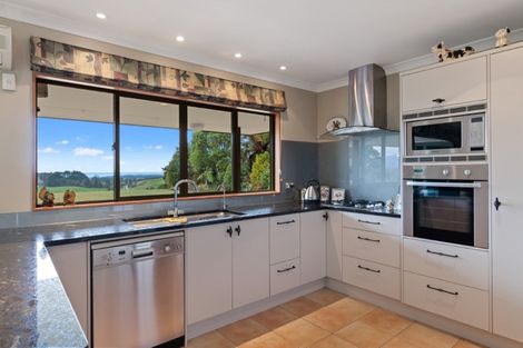 Photo of property in 281a Lund Road, Aongatete, 3178