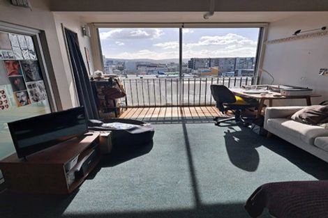 Photo of property in Qba Apartments, 3i/51 Webb Street, Mount Cook, Wellington, 6011