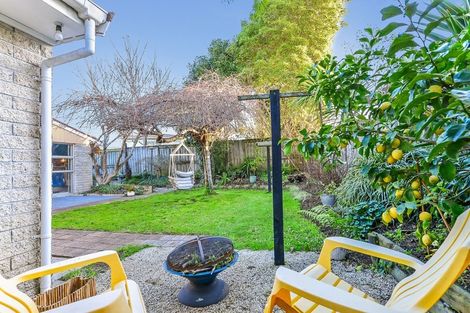 Photo of property in 15b Taylor Terrace, St Andrews, Hamilton, 3200