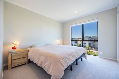 Photo of property in 25 Waenganui Road, Hobsonville, Auckland, 0616
