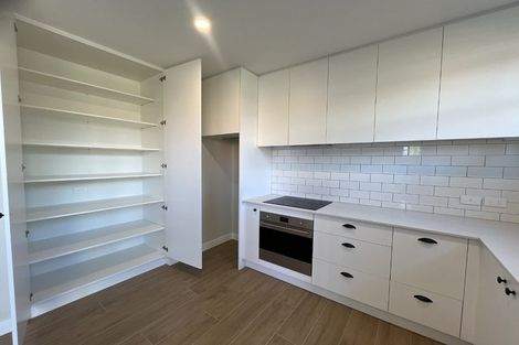 Photo of property in 4/6 Edward Avenue, Edgeware, Christchurch, 8013