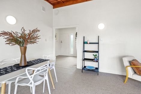 Photo of property in 5a Hillcrest Road, Hillcrest, Hamilton, 3216
