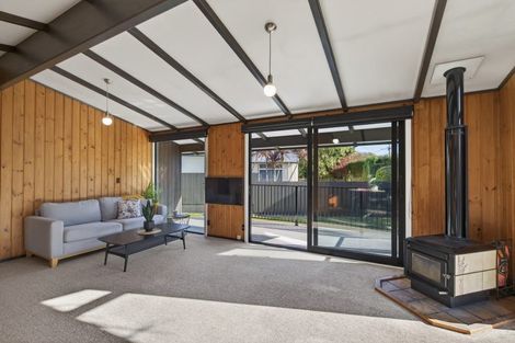 Photo of property in 41 Takiroa Street, Urenui, 4375