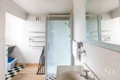 Photo of property in 230 Mayfair Avenue, Mayfair, Hastings, 4122