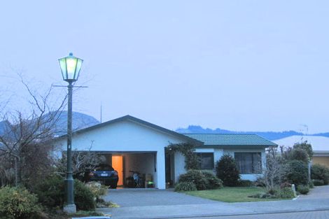 Photo of property in 16 Sloane Place, Taradale, Napier, 4112