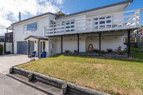 Photo of property in 37 Sunset Street, Hilltop, Taupo, 3330