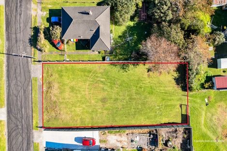 Photo of property in 11 Banks Street, Marfell, New Plymouth, 4310