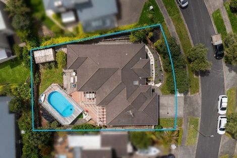 Photo of property in 15 Rangi Avenue, Schnapper Rock, Auckland, 0632