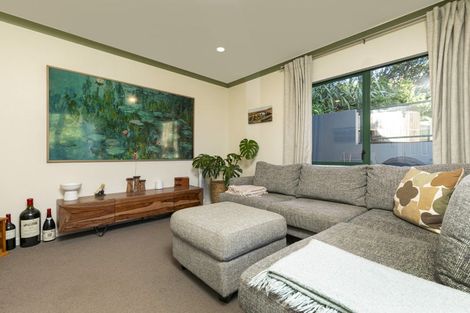 Photo of property in 6 Berridge Road, Muriwai, Waimauku, 0881